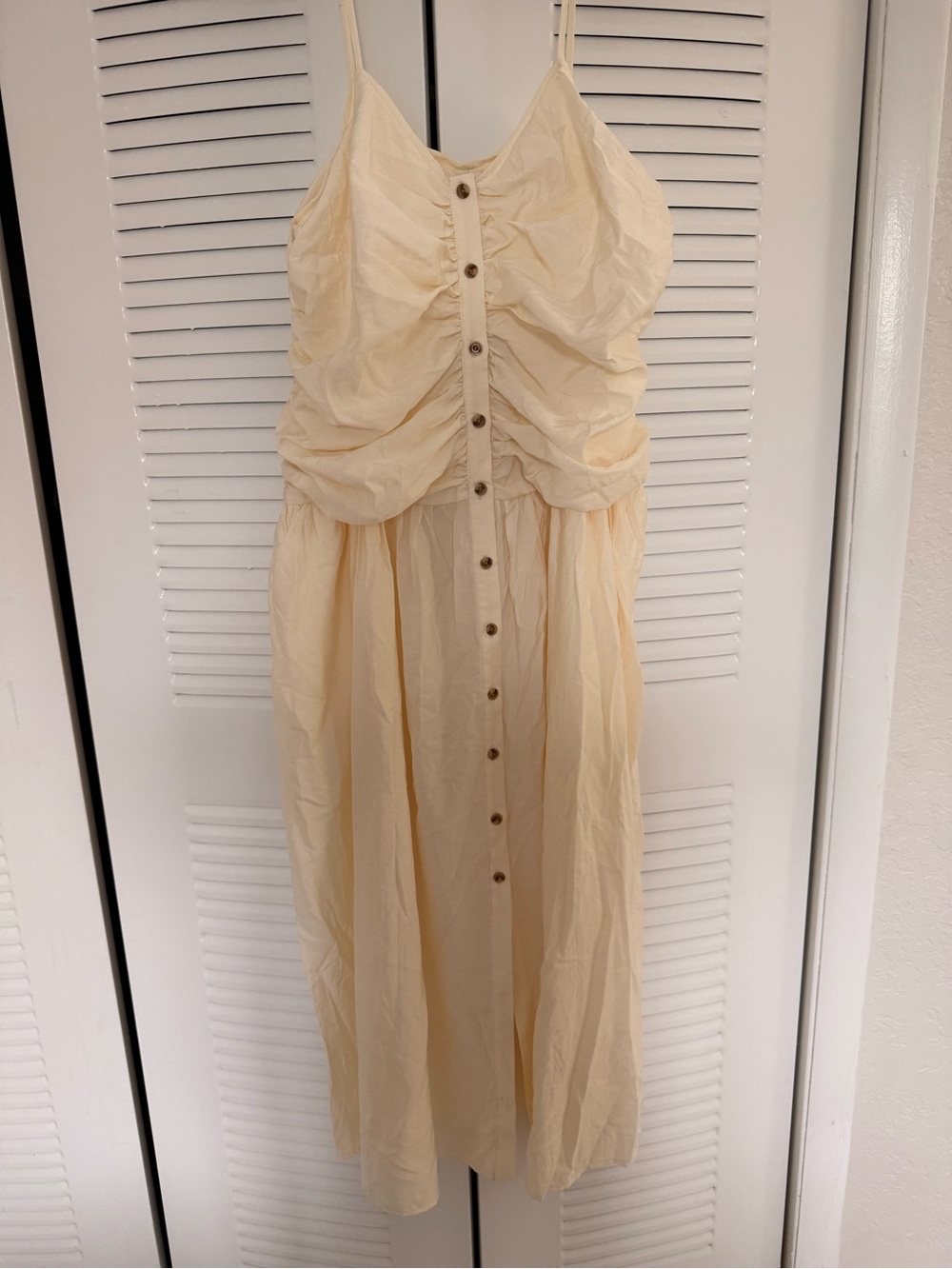 Cream Button-Front Ruched Midi Dress - Women's